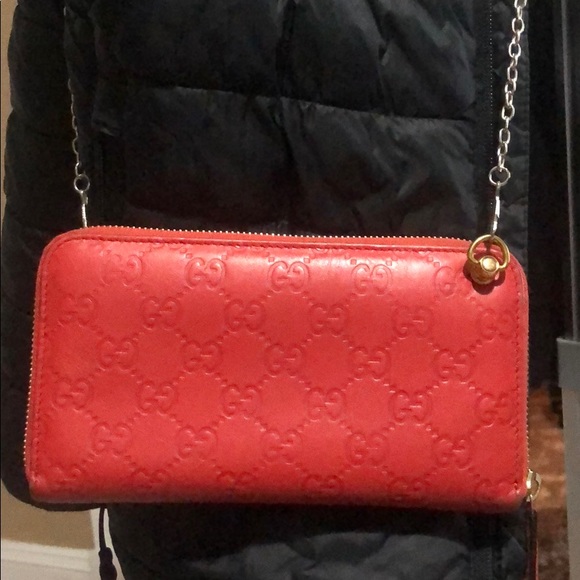 Gucci Handbags - Gucci  authentic Wallet on chain
